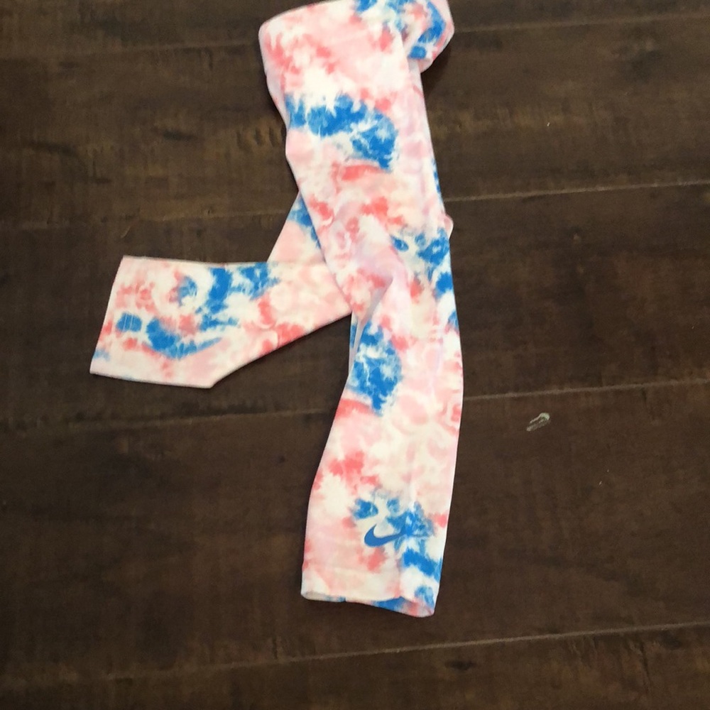 Nike toddler 2 price set. - Picture 4 of 9